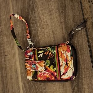 Vera Bradley floral wristlet